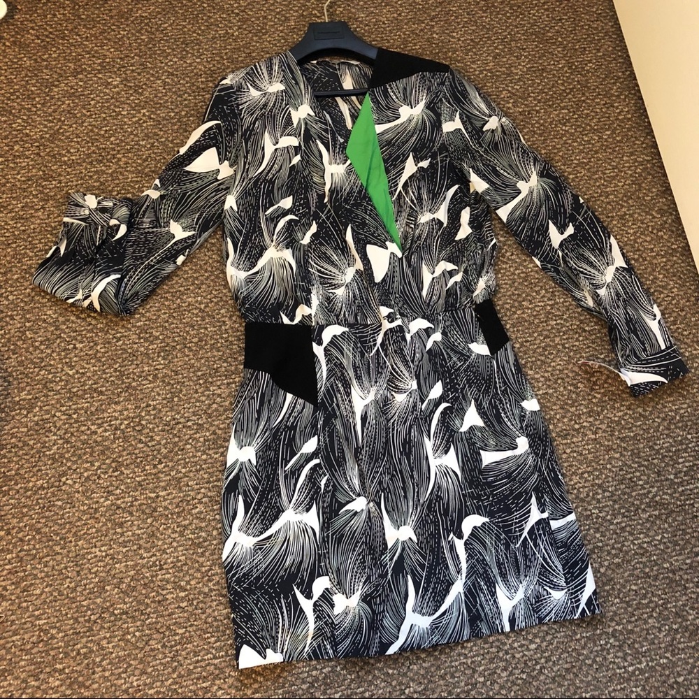 Brand new Diane Von Furstenberg "vine wave" dress